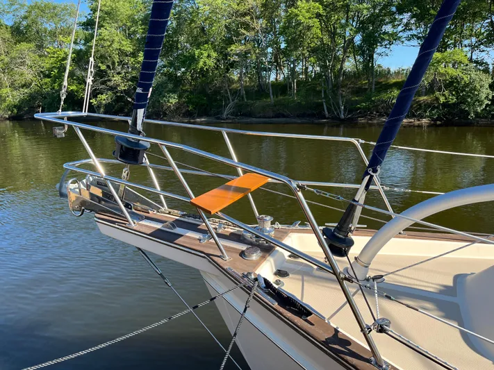 "into The Mystic" Yacht Photos Pics 