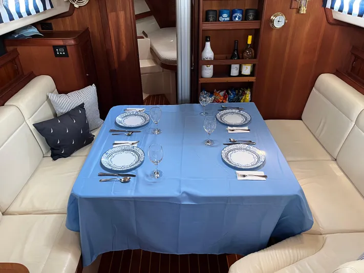 "into The Mystic" Yacht Photos Pics 