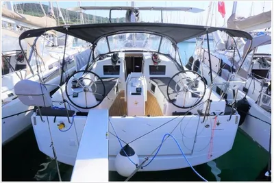 2022 Jeanneau Sun Odyssey 410