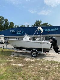 2016 Tidewater 198
