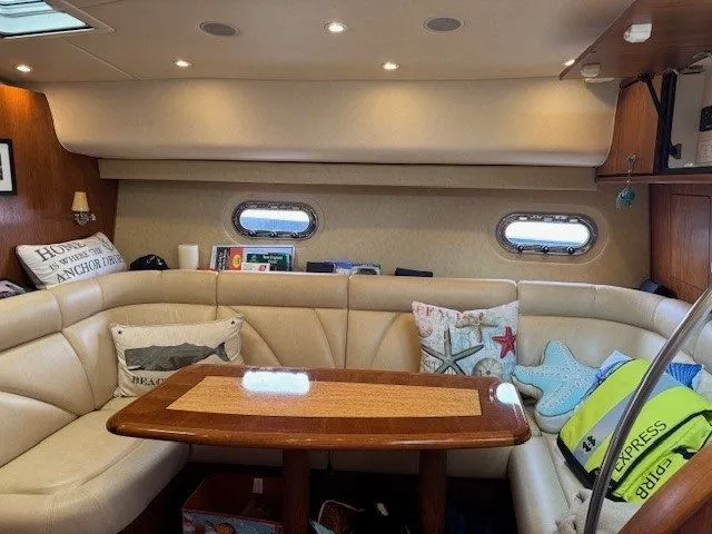  Yacht Photos Pics 2009 TIARA YACHTS 4300 SOVRAN - Image 32