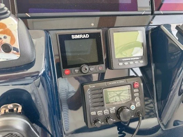  Yacht Photos Pics 2009 TIARA YACHTS 4300 SOVRAN - Image 14