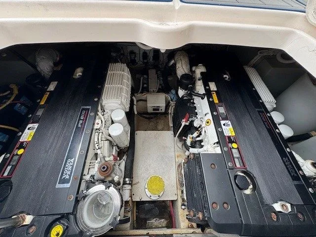  Yacht Photos Pics 2009 TIARA YACHTS 4300 SOVRAN - Image 41