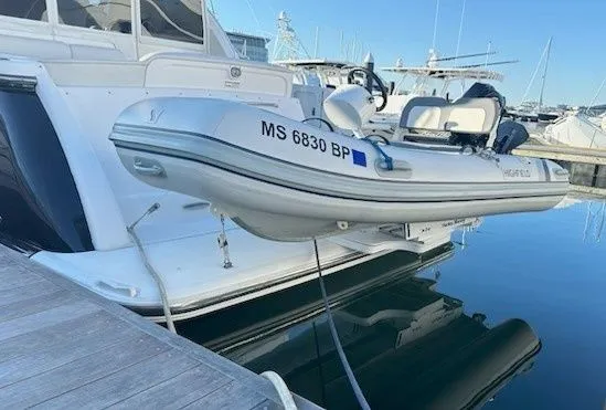  Yacht Photos Pics 2009 TIARA YACHTS 4300 SOVRAN - Image 6