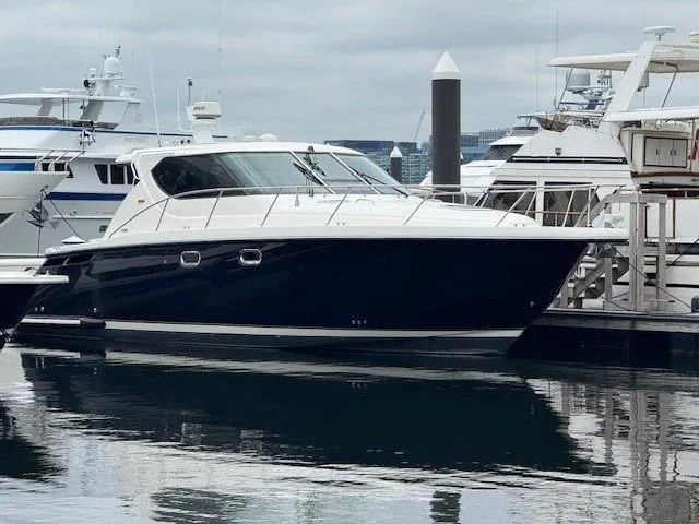  Yacht Photos Pics 2009 TIARA YACHTS 4300 SOVRAN - Image 3