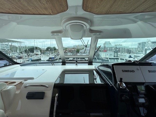 2009 Tiara Yachts 47 