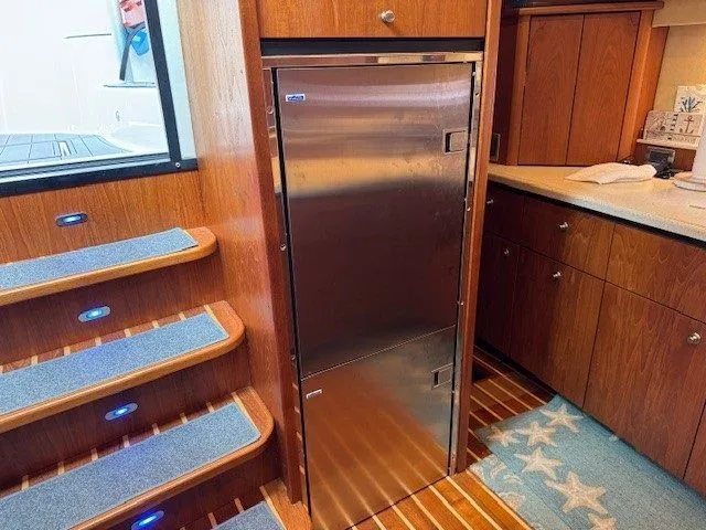  Yacht Photos Pics 2009 TIARA YACHTS 4300 SOVRAN - Image 26