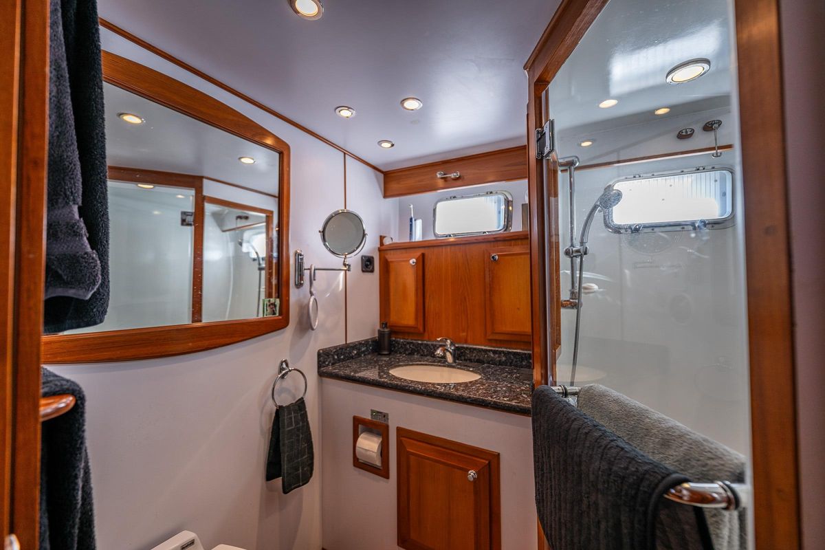 2007 DeFever 56 