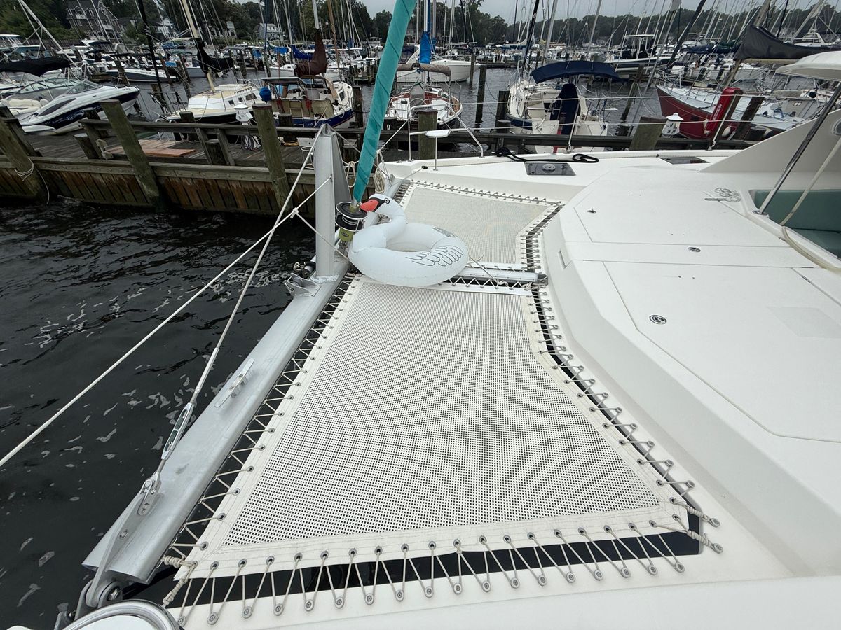 2013 Leopard 48 