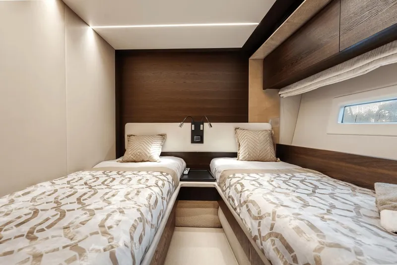 Extreme Yacht Photos Pics 