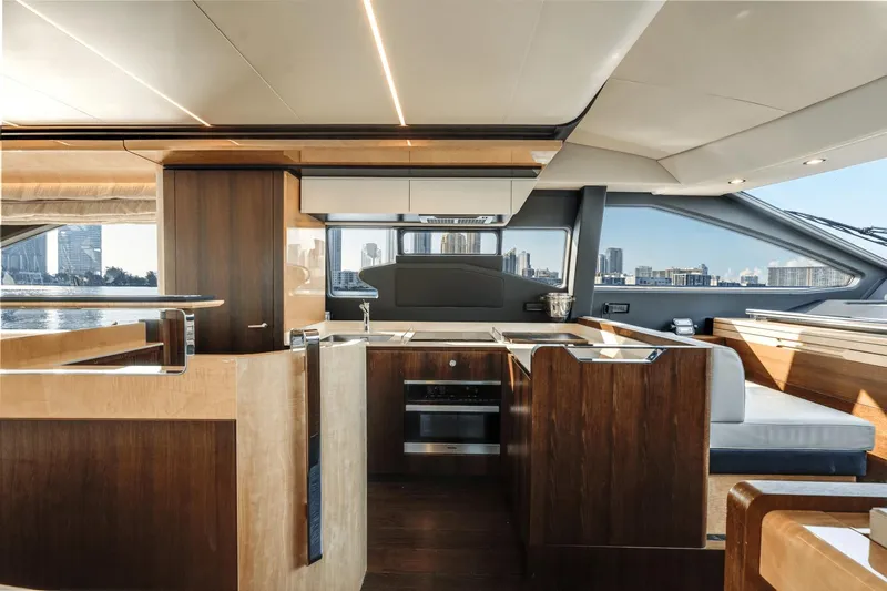 Extreme Yacht Photos Pics 