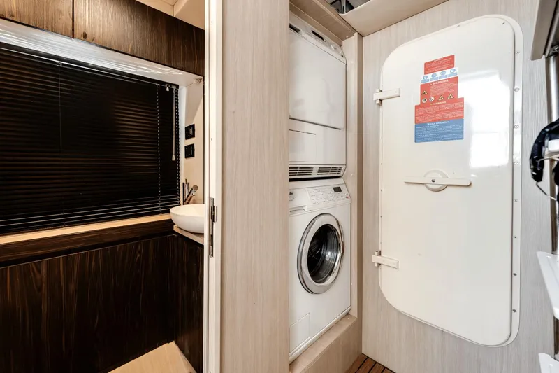 Extreme Yacht Photos Pics 