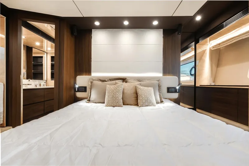 Extreme Yacht Photos Pics 