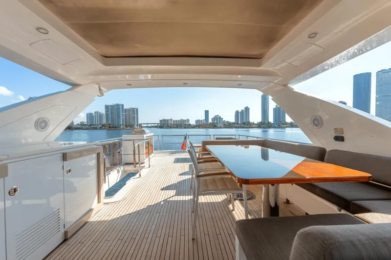 Extreme Yacht Photos Pics 