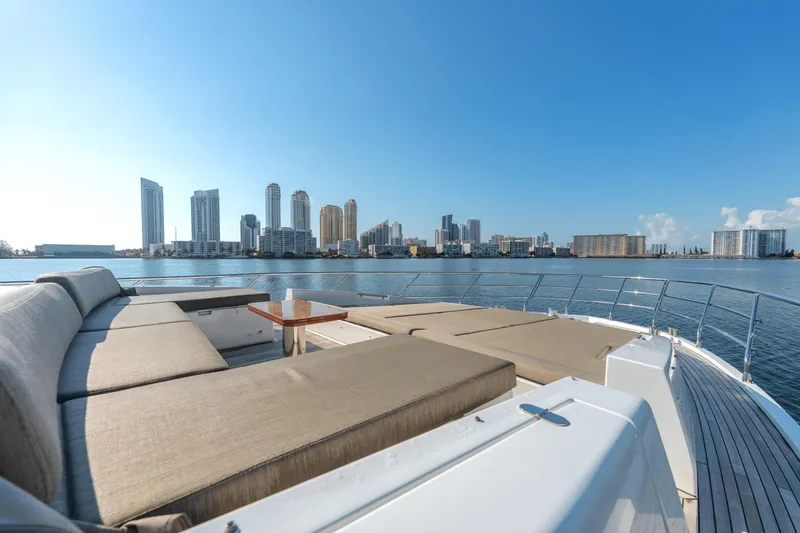 Extreme Yacht Photos Pics 