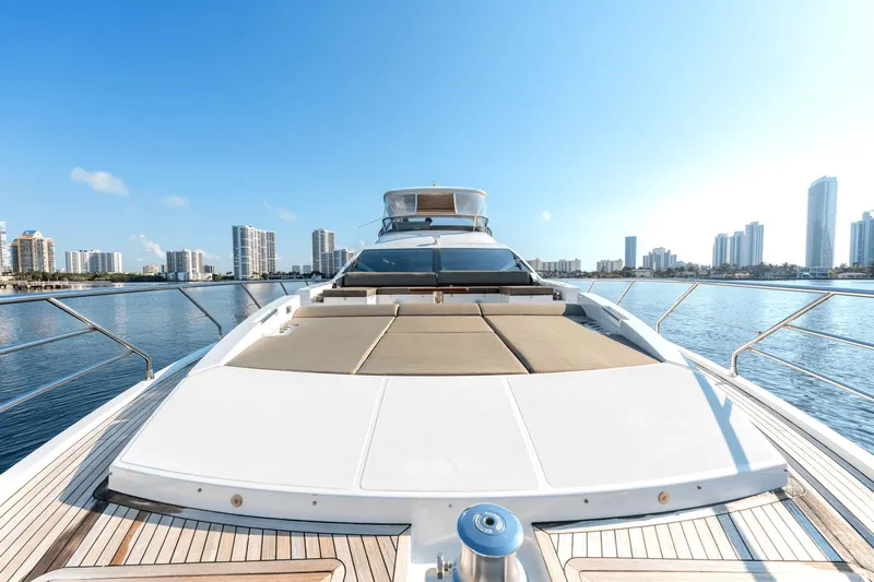 Extreme Yacht Photos Pics 