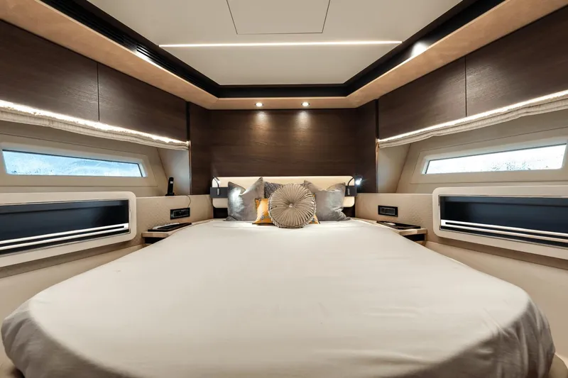 Extreme Yacht Photos Pics 