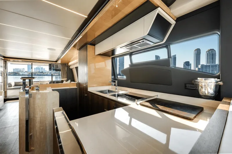 Extreme Yacht Photos Pics 