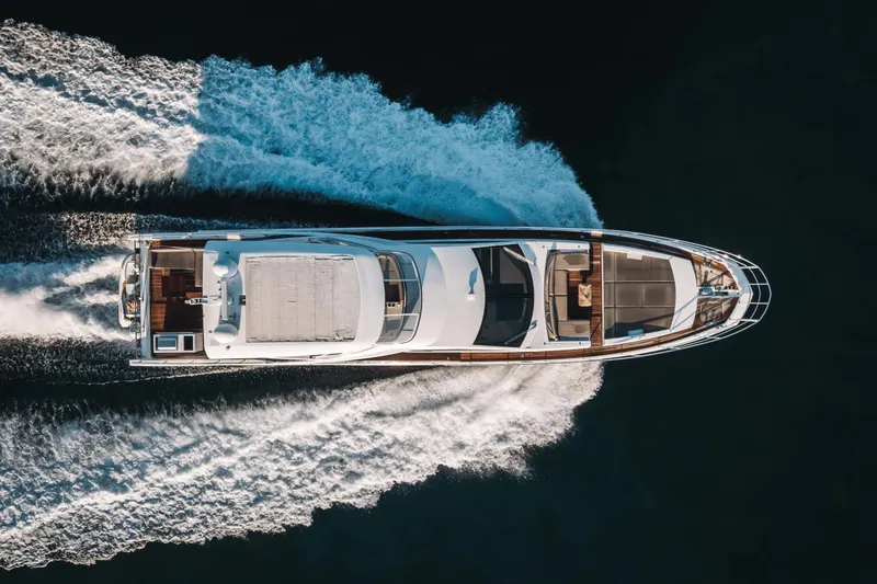 Extreme Yacht Photos Pics 