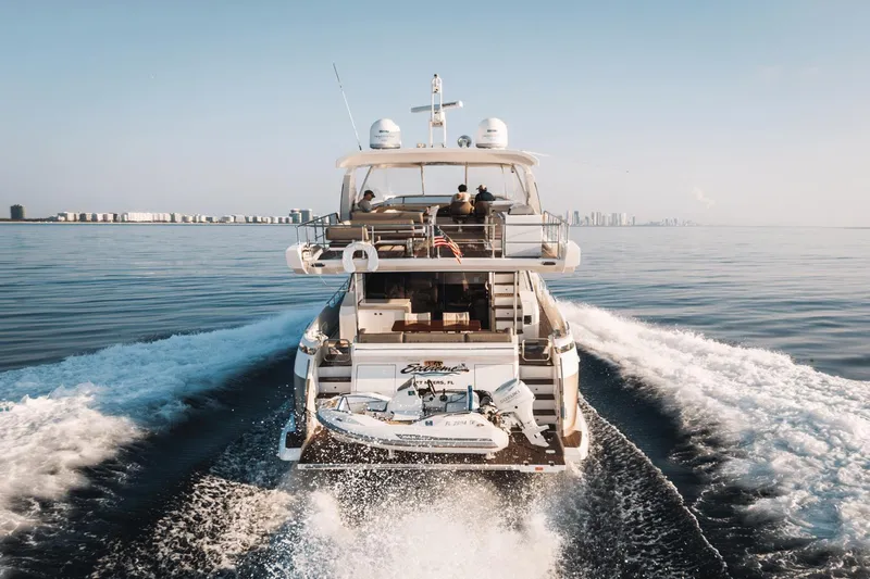 Extreme Yacht Photos Pics 