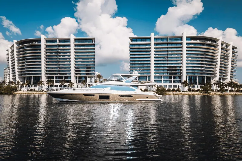 Extreme Yacht Photos Pics 