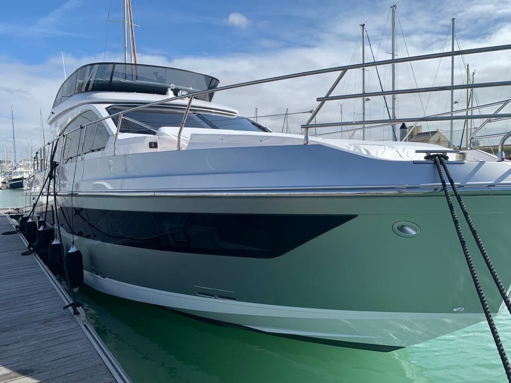 2023 Azimut 55 
