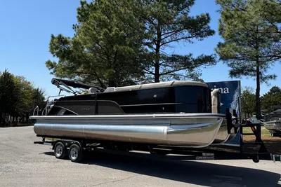 Crest CLASSIC 240 SLRC