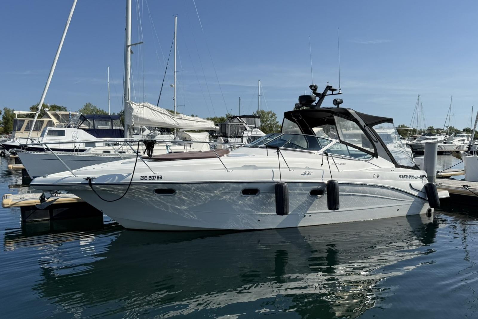 Four Winns 338 Vista