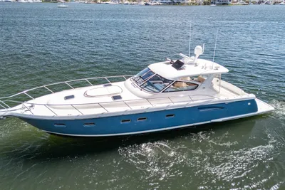 Tiara Yachts 52 Express Cruiser