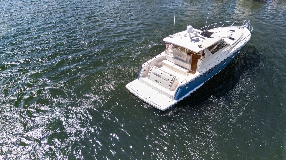 2000 Tiara Yachts 52 
