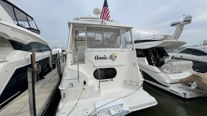 Annie B Yacht Photos Pics Exterior Stern
