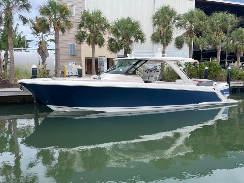 2018 Tiara Sport 38 LS