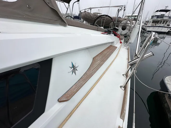 Into The Mystic Yacht Photos Pics 