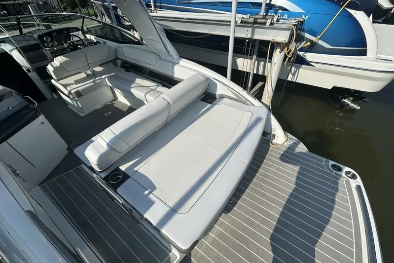  Yacht Photos Pics 2020 Formula 310SS boat interior with spacious seating and modern design.