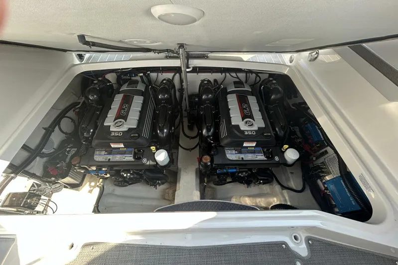  Yacht Photos Pics Twin engines in a 2020 Formula 310SS boat, showcasing powerful 6.2L 350 horsepower motors.