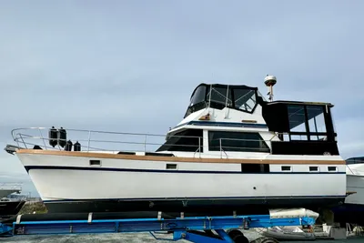 President Motor Yacht