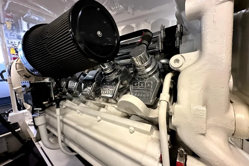 Reel Inn Yacht Photos Pics Engine of 2003 Viking 61 Convertible yacht, showcasing detailed components and design.