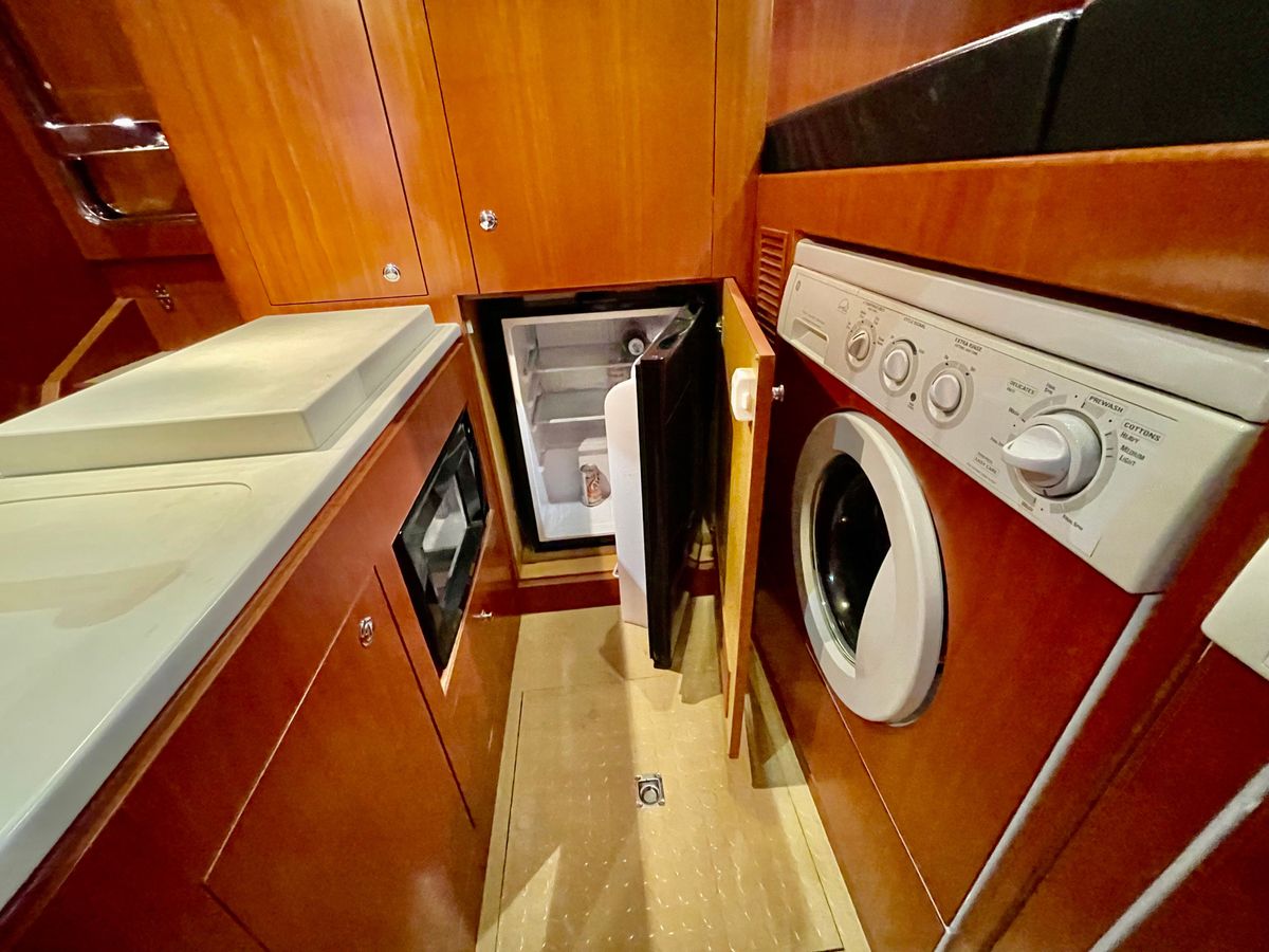 2007 Horizon 76 