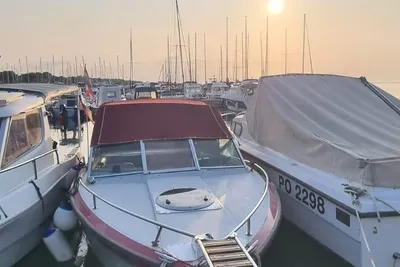 1990 Chris-Craft 210 Scorpion LTD