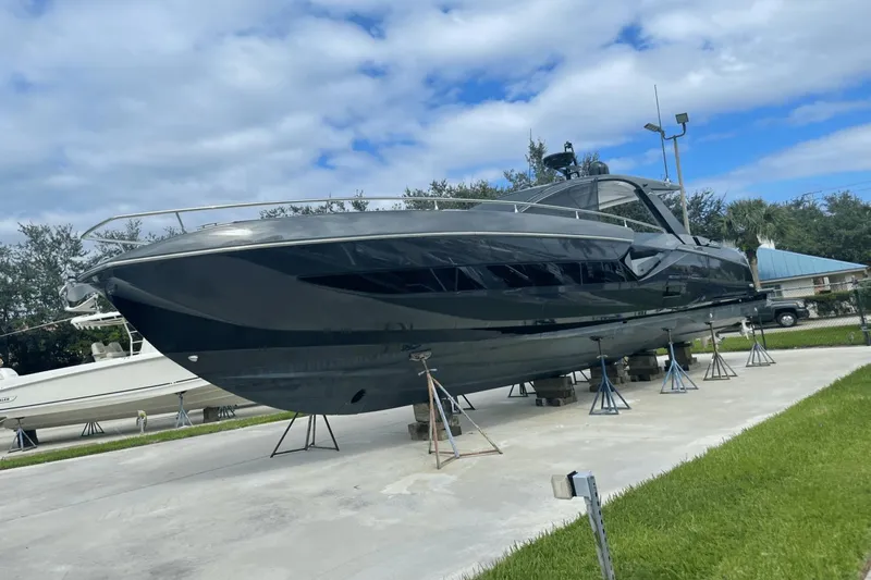 Shaft Yacht Photos Pics 