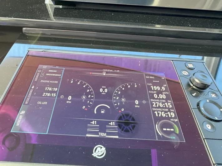 Aseage Yacht Photos Pics Dashboard of 2022 Formula 380 Super Sport Crossover OB, displaying engine metrics and controls.
