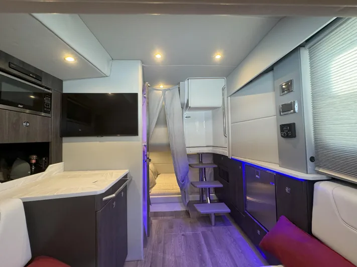 Aseage Yacht Photos Pics Interior of 2022 Formula 380 Super Sport Crossover OB, featuring modern amenities and sleek design.