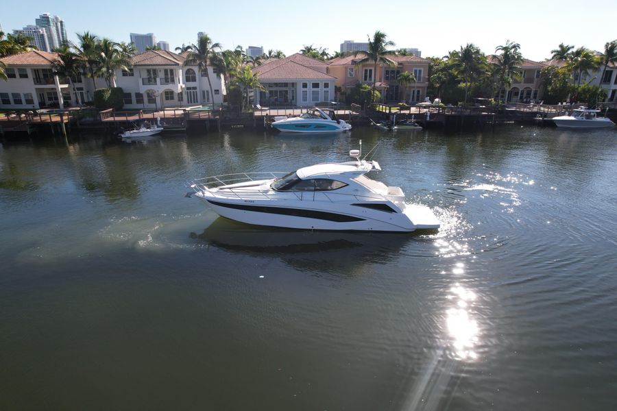 2016 Galeon 385 HTS