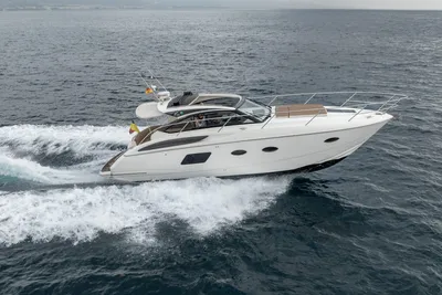 2014 Princess V39