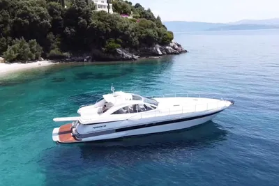 Pershing 54