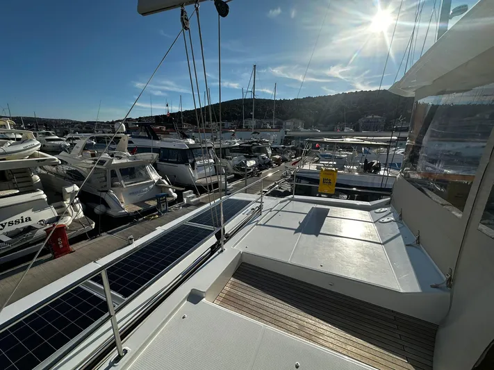 Isola Yacht Photos Pics fountaine pajot samana 59