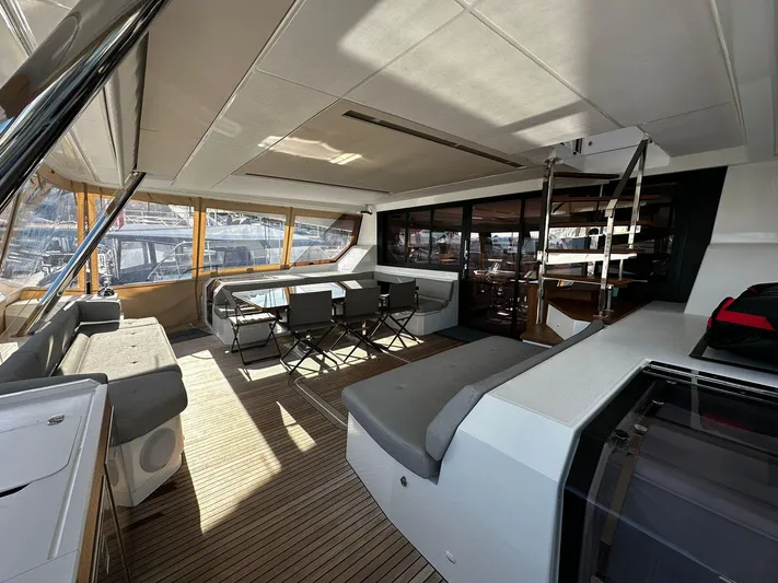 Isola Yacht Photos Pics fountaine pajot samana 59 cockpit