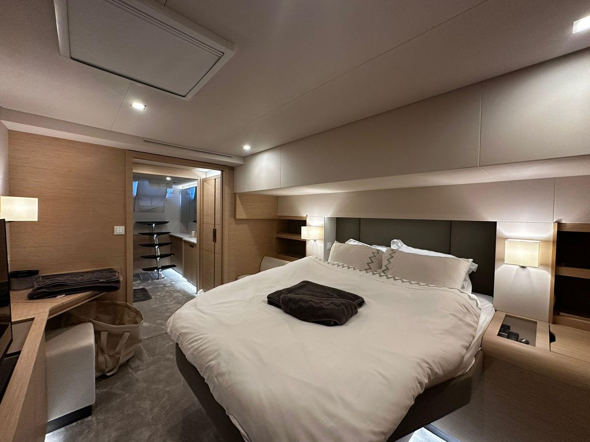 2024 Fountaine Pajot 61 