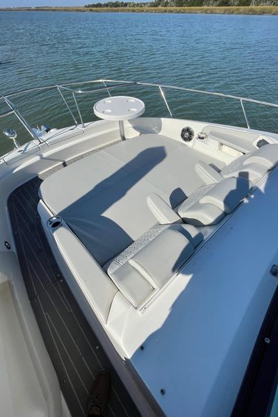 2022 Sea Ray 320 SUNDANCER 3X OUTBOARDS