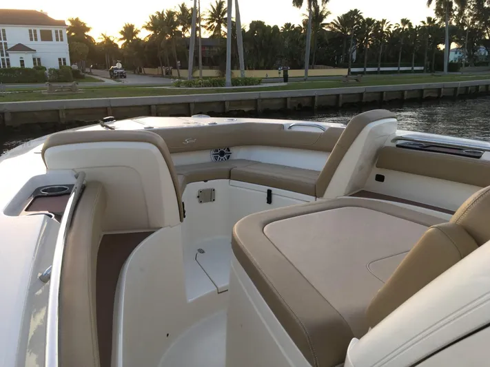 The Last Resort Yacht Photos Pics 